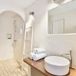 Baba 3* Houlakia (Mykonos)