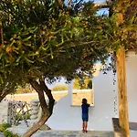 Hotell Baba Houlakia (Mykonos)
