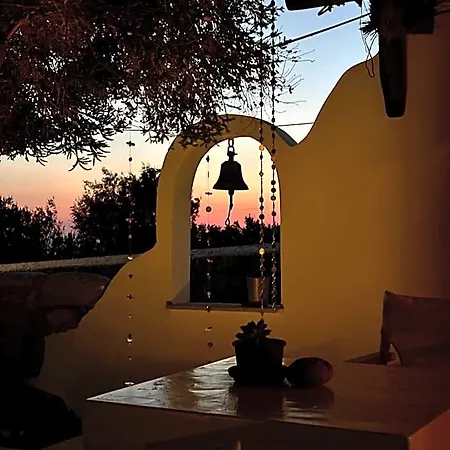 Baba 3* Houlakia (Mykonos)