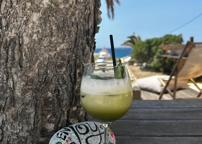 Baba 3* Houlakia (Mykonos)